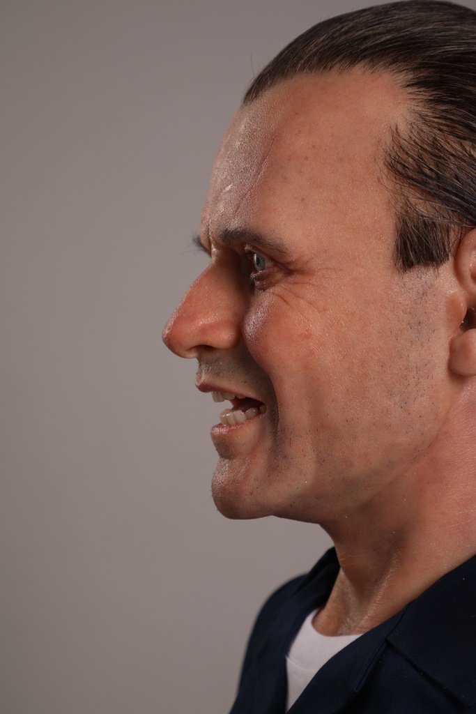 Hannibal Lecter 1:1 Bust by Walt Wizard